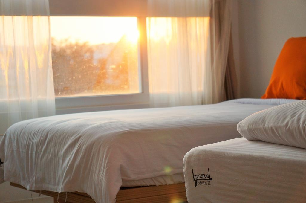 Imanuel Surfing B&B Hengchun South Gate Exterior photo