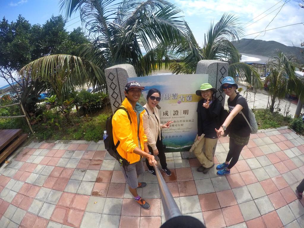 Imanuel Surfing B&B Hengchun South Gate Exterior photo